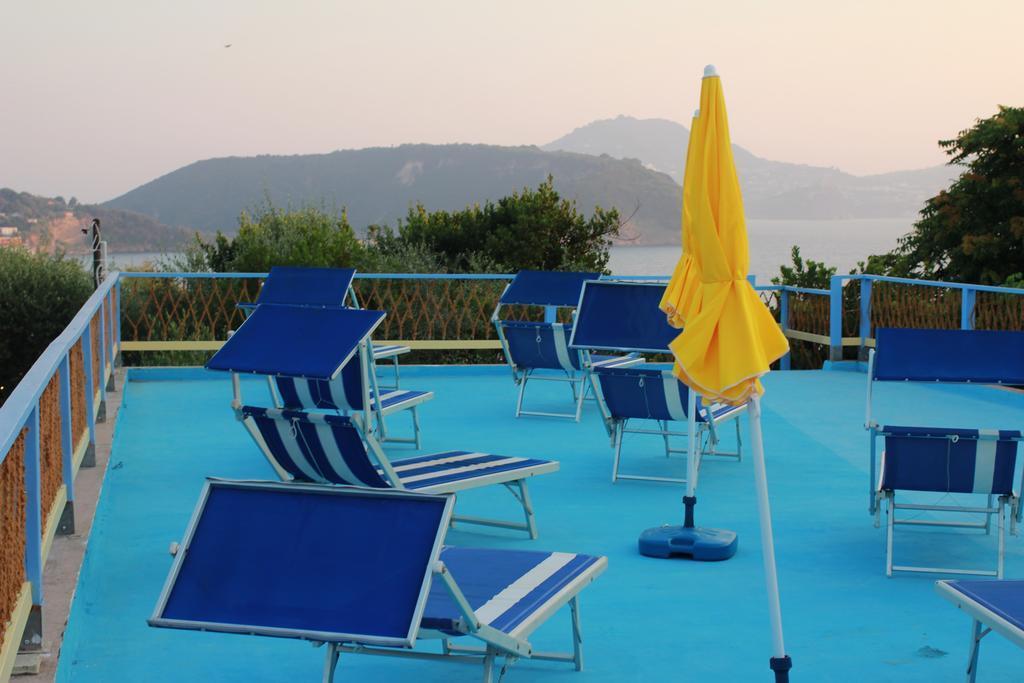 Hotel Solcalante Procida Exterior foto