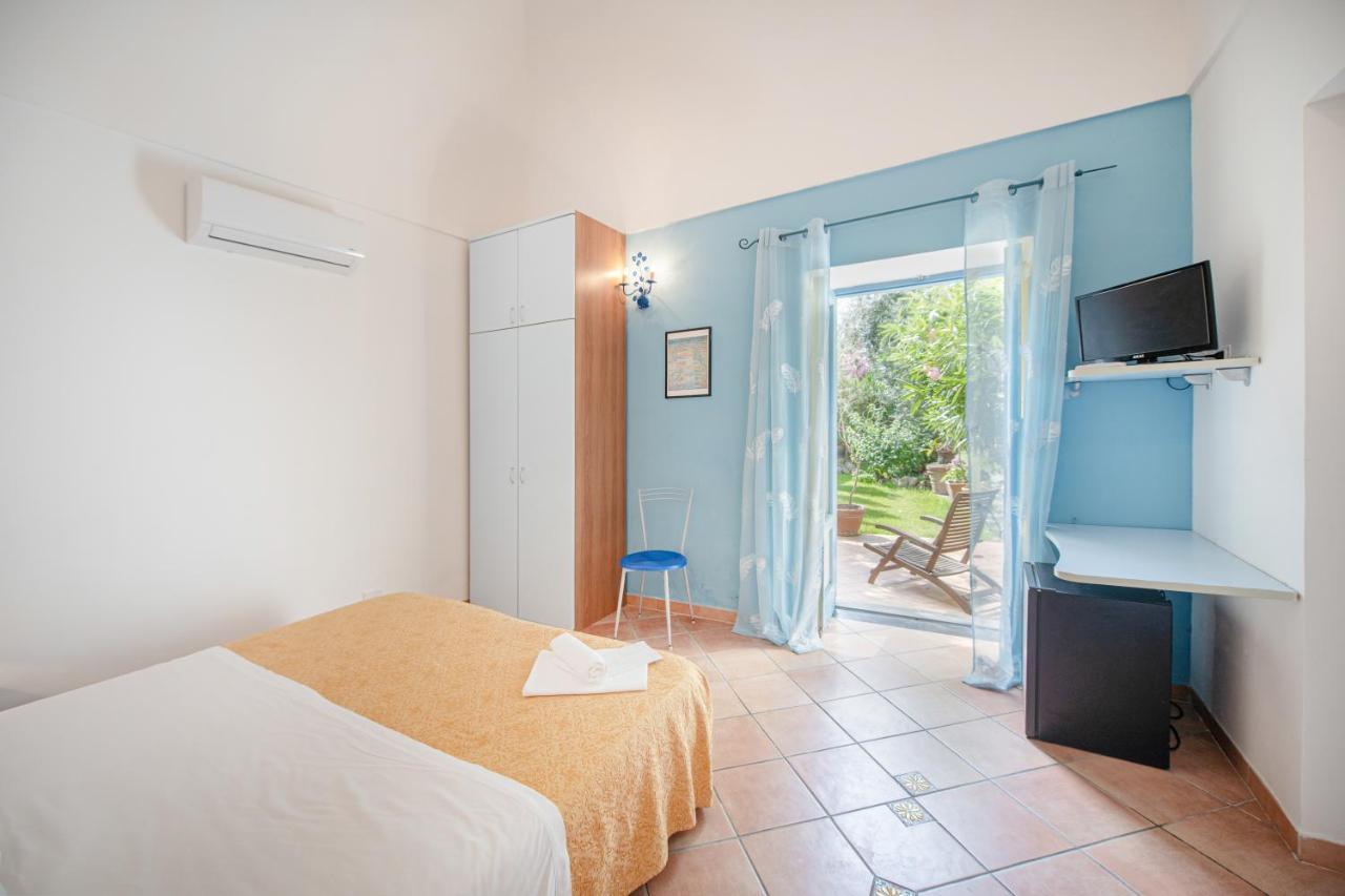 Hotel Solcalante Procida Exterior foto